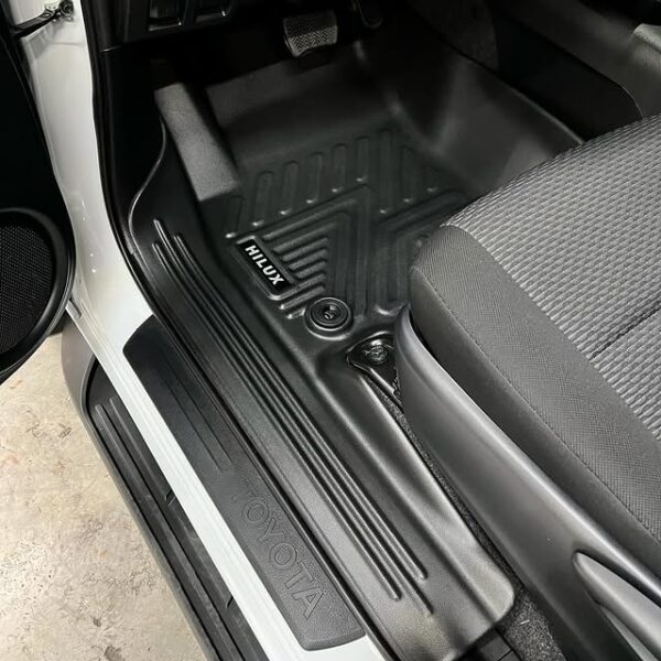 5D TPE Car Floor Mats for Toyota Hilux