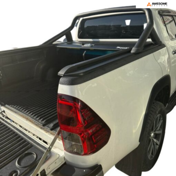 Toyota Hilux 2020+ Manual Aluminum Roller Shatter