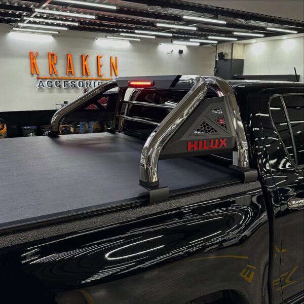 Toyota Hilux hexagonal Tube Rollbar