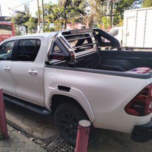 Toyota Hilux Stainless Roll Bar