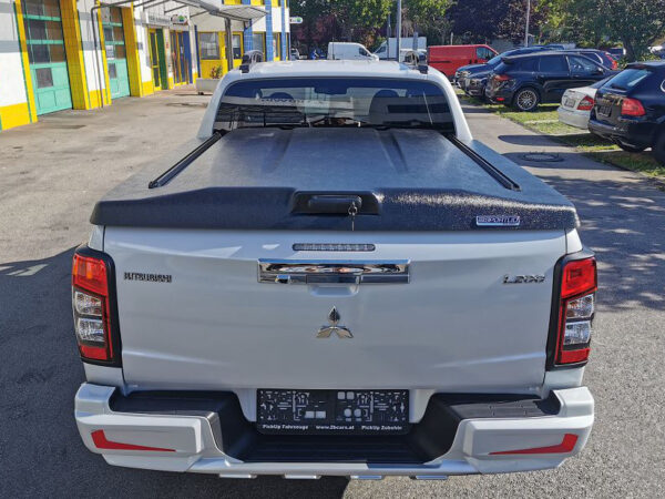 Pro-Form Sport lid cover fits Mitsubishi L200 2015+