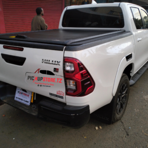 Manual Roller Lid Cover For Toyota Hilux