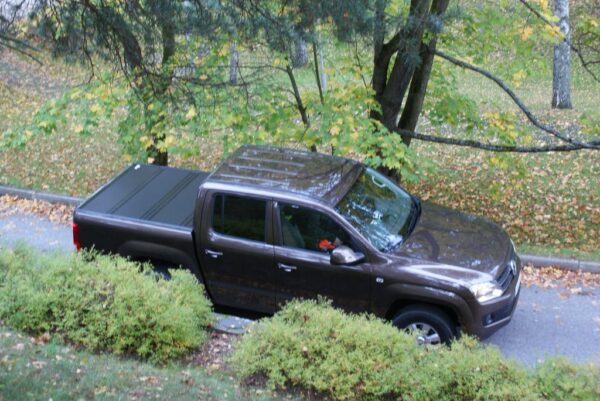 VW Amarok Bak Flip Hard Folding Tonneau Cover
