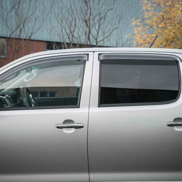 Toyota Hilux 2020+Wind Deflectors